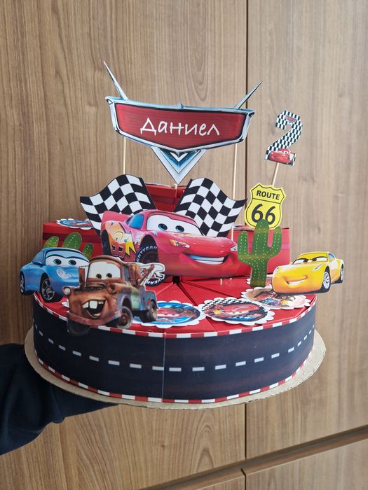 Картонена торта за детско парти