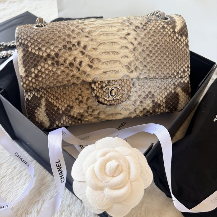 Chanel geanta piele naturală