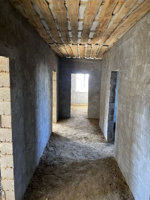 Срочно продается недостроенный дом