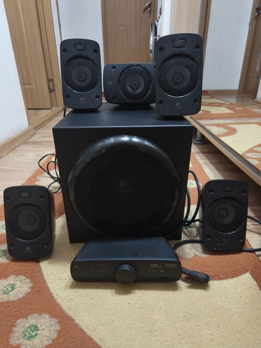 Sistem audio Logitech Z906