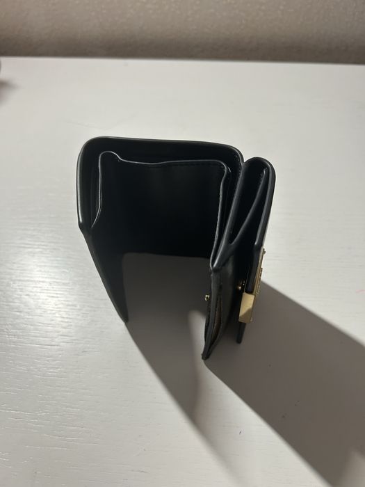 Портфейл на trussardi