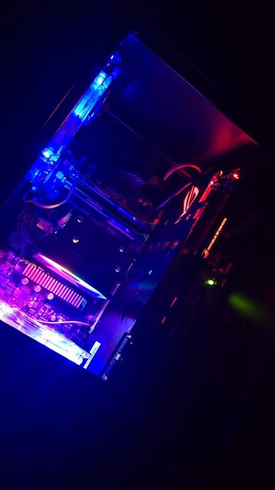 PC Gaming / Office i7-4790 | GTX 1070 8GB ROG Strix | 16GB RAM | SSD 240GB + 1TB HDD