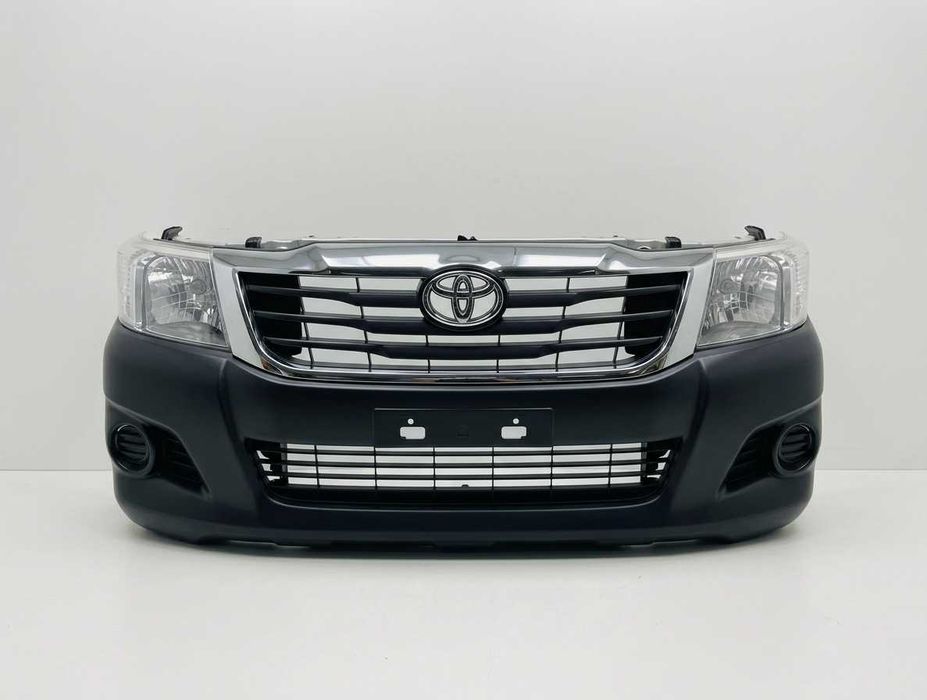 Бампер передний автозапчасти Toyota Hilux