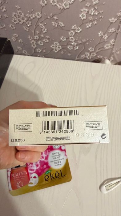 Продам духи оригинал