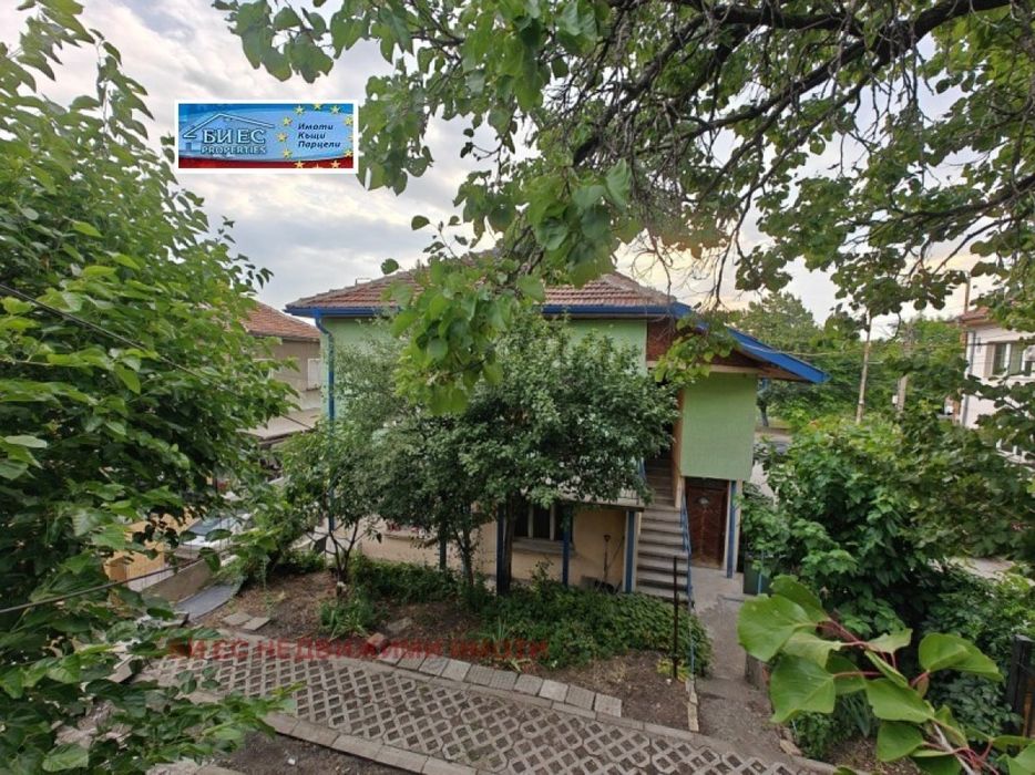 Продажба Къща гр. Перник - Църква 130m²