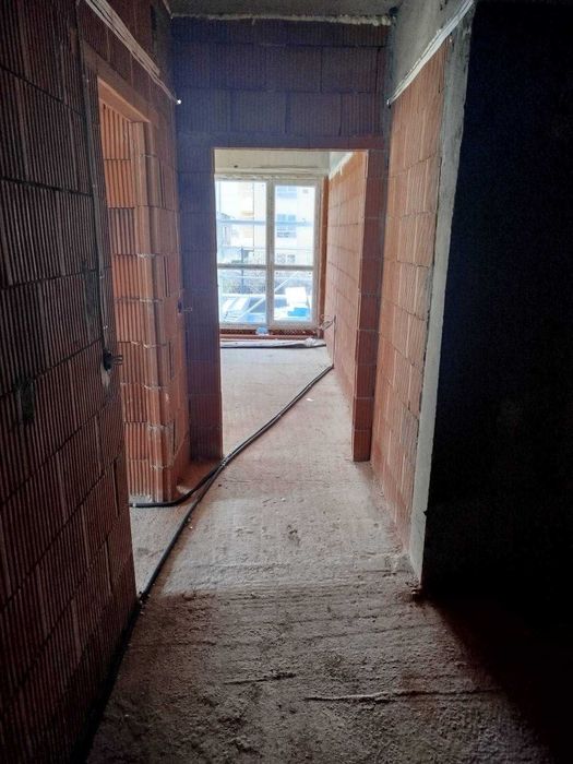 Продава се Тристаен апартамент в Асеновград - 100 кв.м за 1300 €/кв.м - Снимка #4