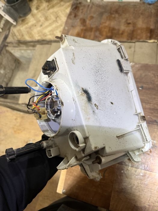 Фара ваз 2114 левая бош