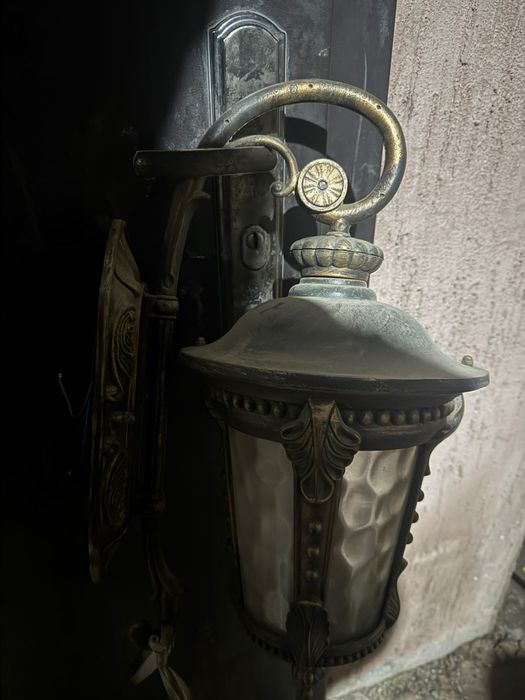 Продам люстры и плафоны не дорого!