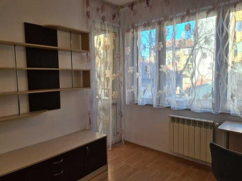 Дава се под наем Двустаен апартамент в София, Център - 69 кв.м за 398.82 € - Снимка #4