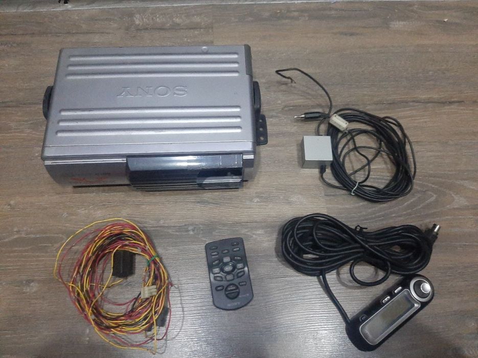 Sony x-Xplod mp-3 cd changer на 10дисков