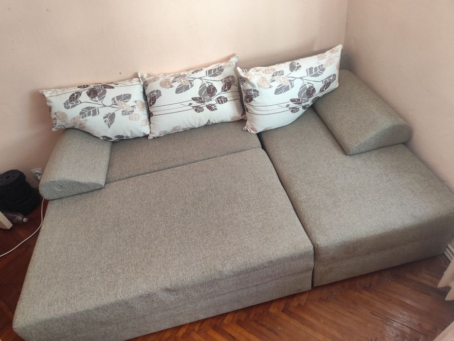 Coltar extensibil cu lada de depozitare