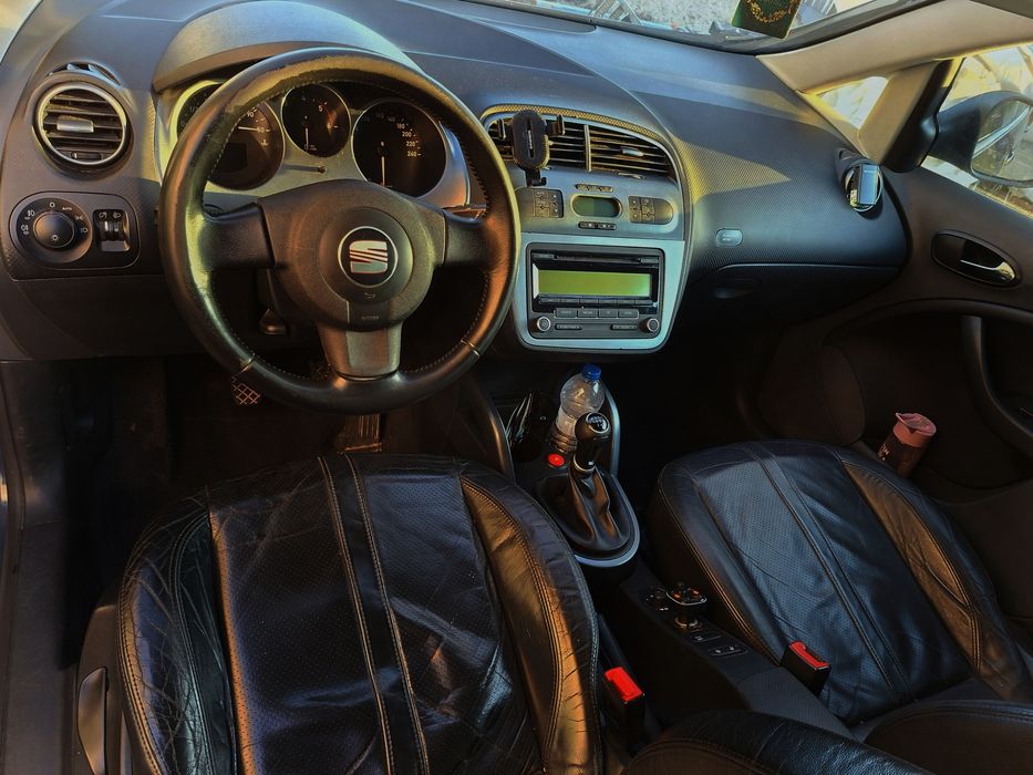 Seat Altea XL 2009 2.0 diesel–stare bună,consum mic, 2950€ negociabil