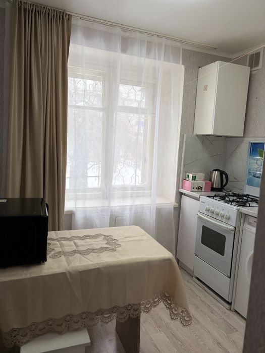 Сутки,часы 2-комнатная