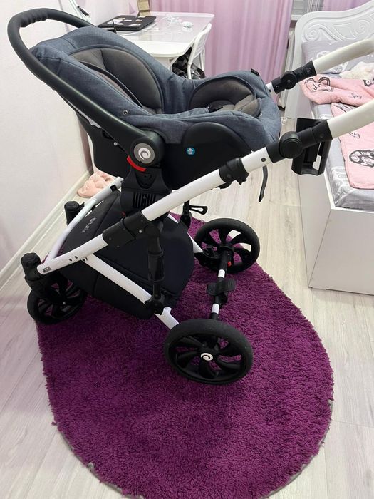 Продам коляску детскую