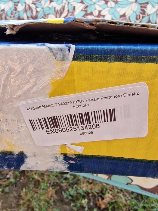 Задни светлини MAGNETI MARELLI за Audi Q3 8u
ляво