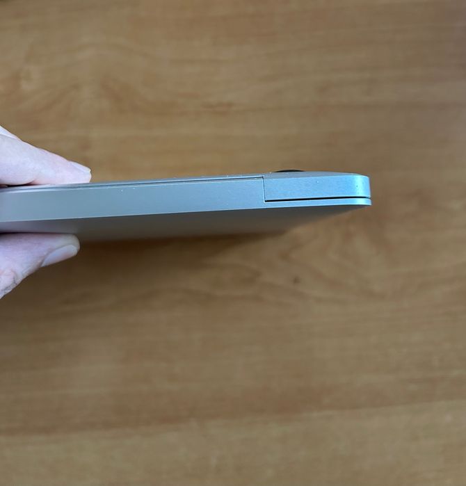 MacBook Air (2020), M1, 97% Battery health