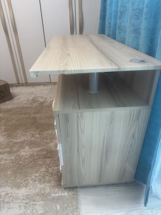 Стол для школьников