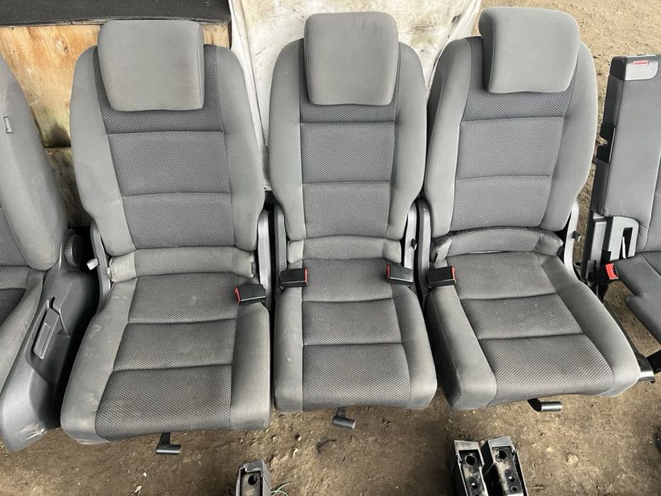 Салон VW TOURAN 2010-15год ляв Туран 2 подгрев 7 места ном 269