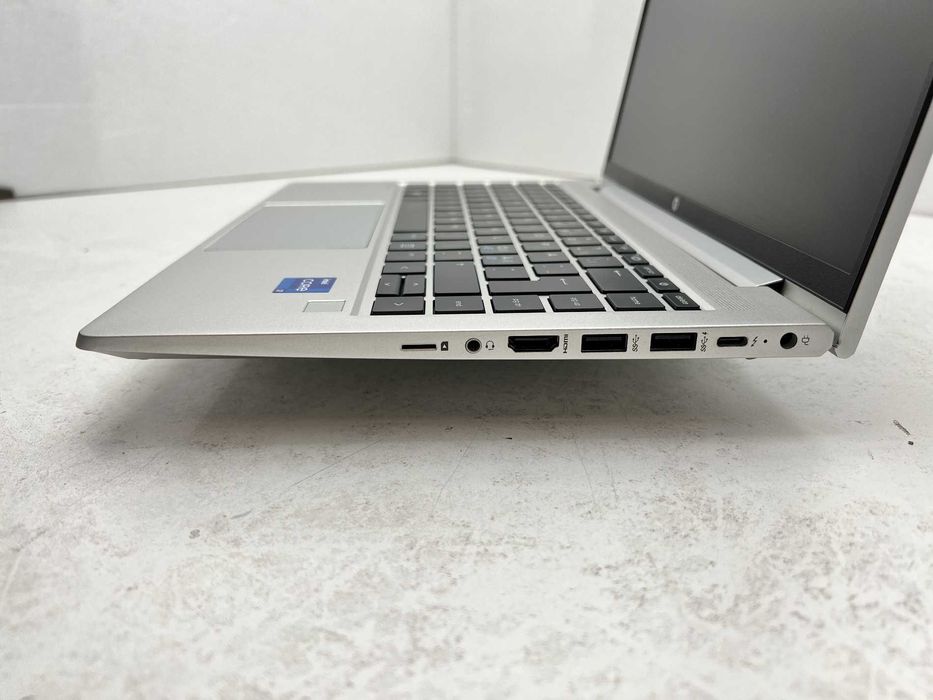 бизнес клас HP ProBook 640 G8 14" i7-1165G7 16GB 510GB клас А с Гаранция