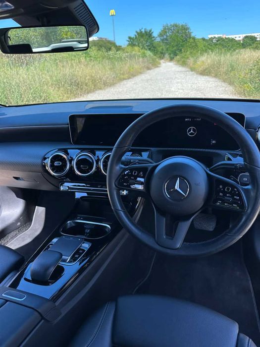 Mercedes-Benz A180d AMG Line | 2019 | 117 000 км | Автоматик | Дизел