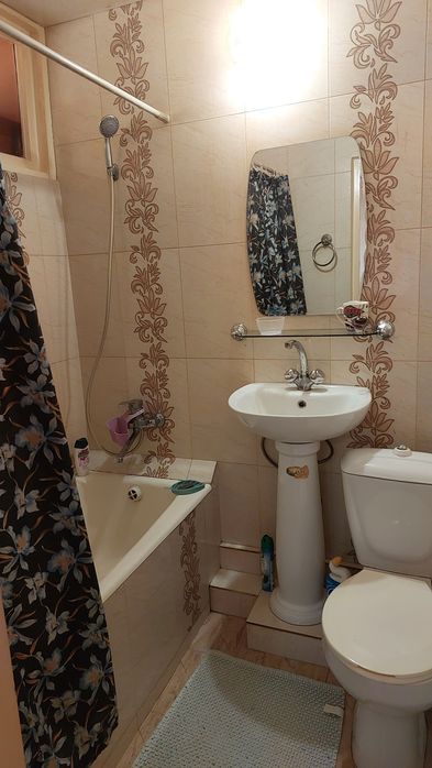 Продается своя квартира на Ц1