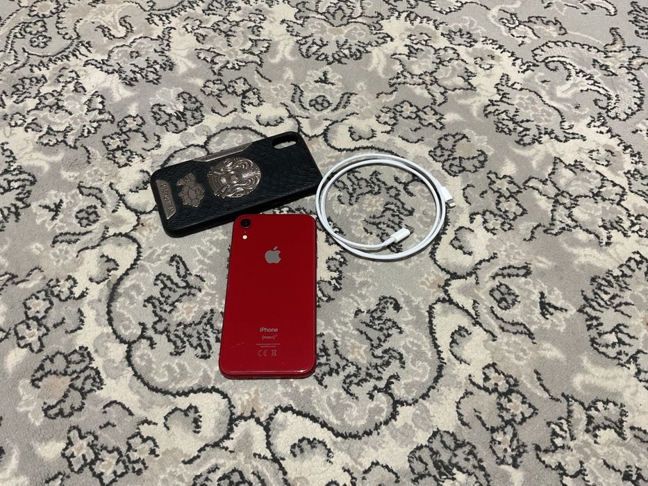 Iphone xr 128гб в идеале
