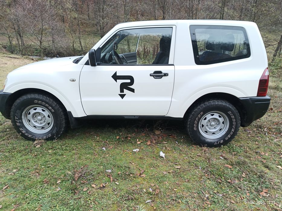 Vând Mitsubishi pajero