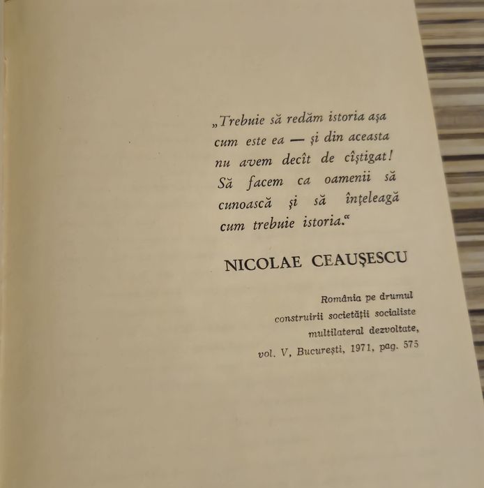 Istoria românilor din cele mai vechi timpuri pînă astăzi