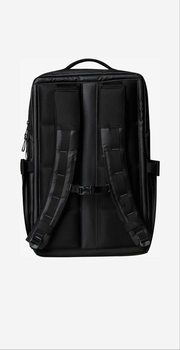 THE NORTH FACE  - ‘Base camp voyager’ 35l