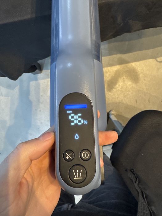 Aspirator umed uscat AEG pini perie defecti