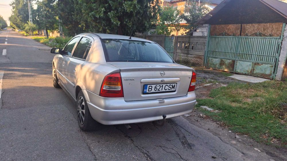 Se vinde opel astra