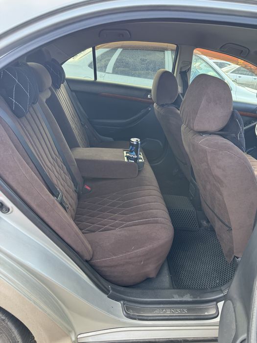 Тойота авенсис 250