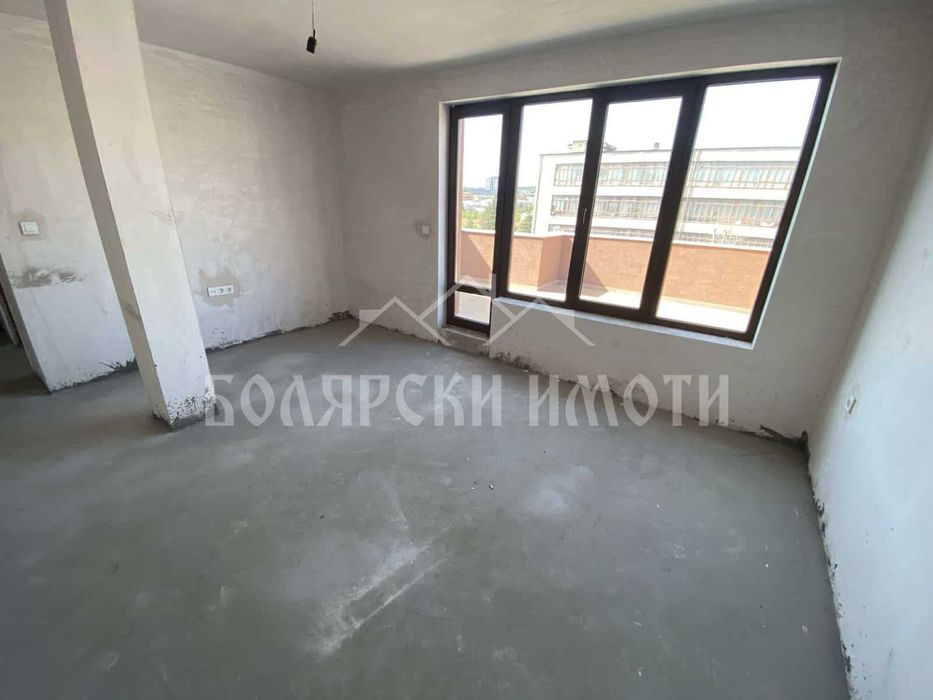 Продава се Тристаен апартамент в Велико Търново, Бузлуджа - 148 кв.м за 1157 €/кв.м - Снимка #4