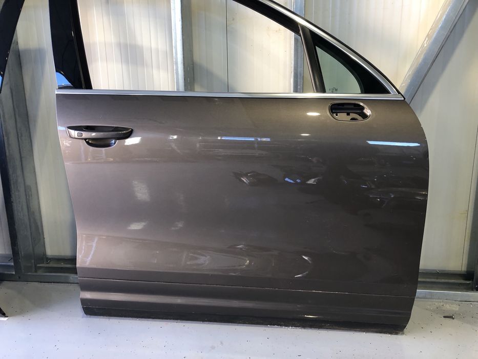 Usa stanga fata/spate porsche cayenne/usa dreapta fata/spate 7p