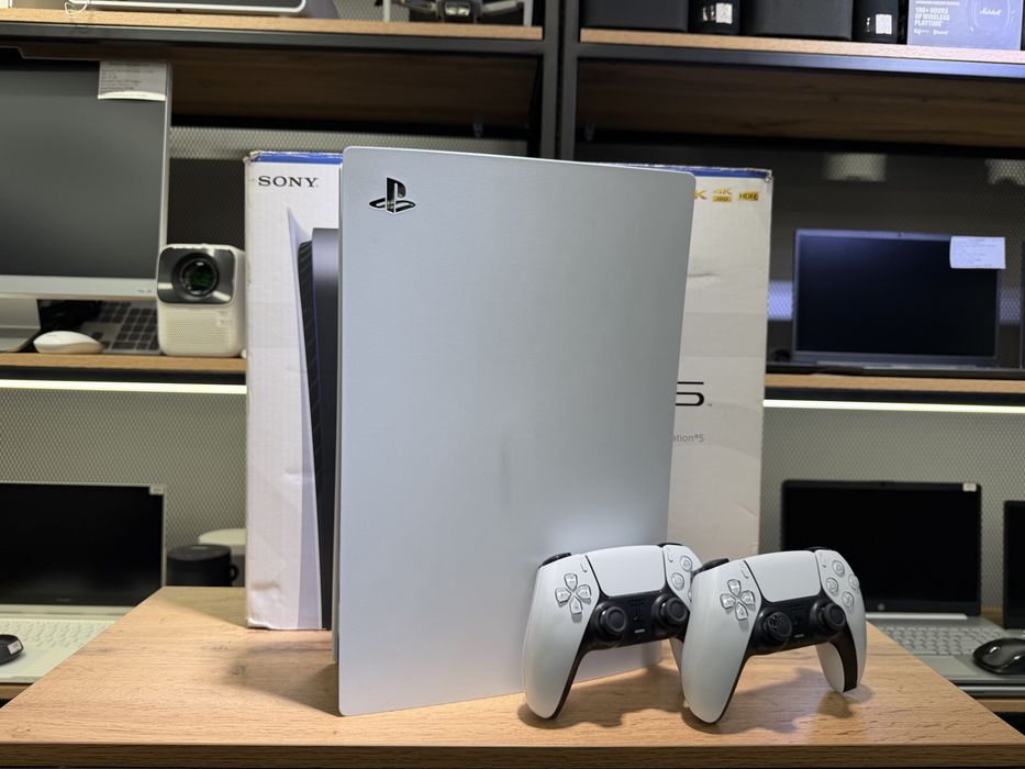 Sony PlayStation 5 Fat, 825 GB, 2 джойстика, 2287/А10