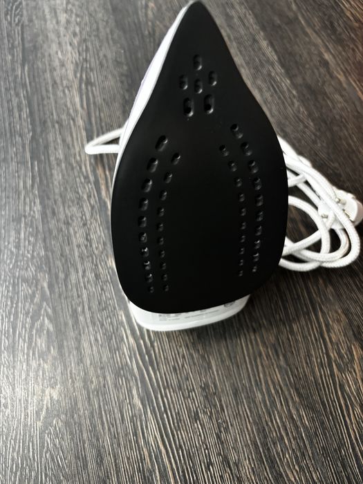 Парна ютия Philips 1000 Series – 1800 W