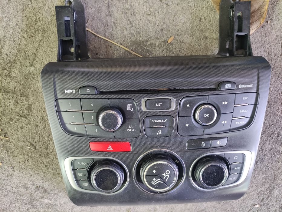 Панел за управление на климатик и мултимедия за Citroen DS4