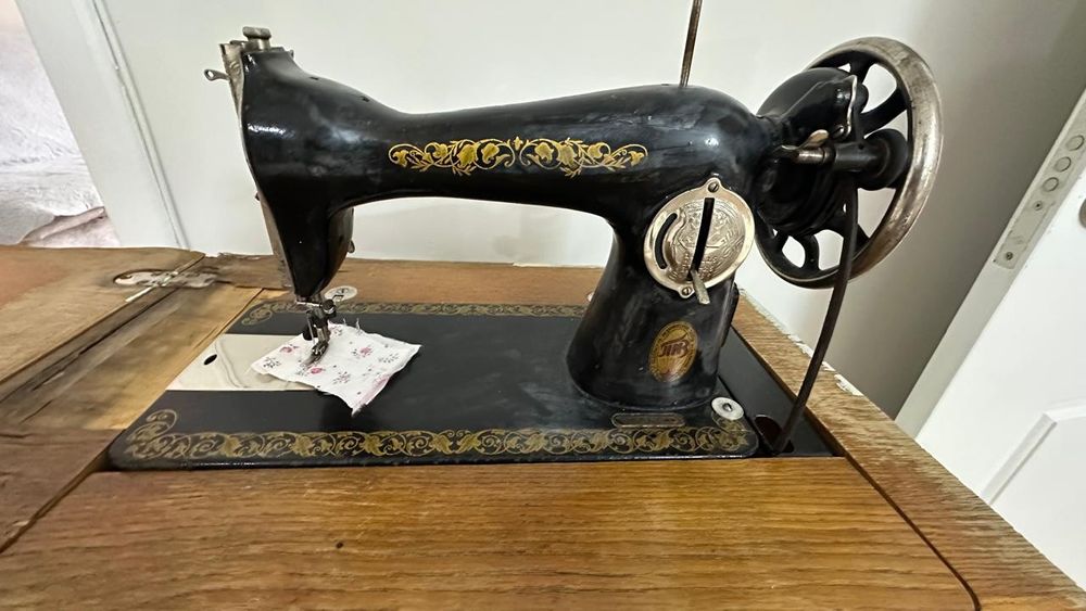 Швейная машинка Подольск