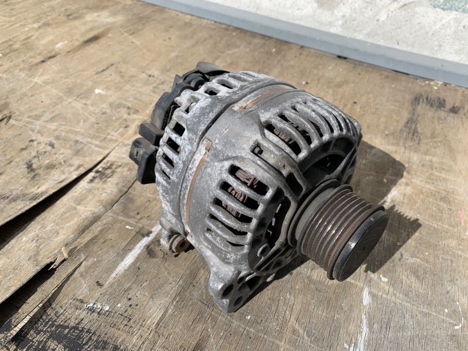 Генератор за ауди а4 б7 170кс помпа дюза.