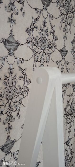 Вешалка напольная для одежды деревянная с полкой