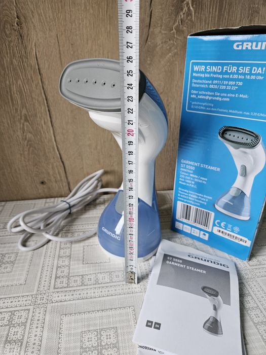 Aparat de calcat vertical ( cu aburi) Grundig