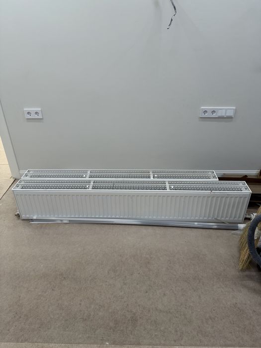 Батареи панельные белого цвета