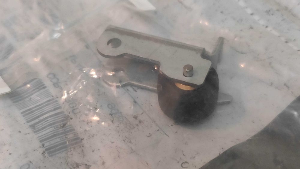 Sony pinch roller  (Япония) - прижимной ролик