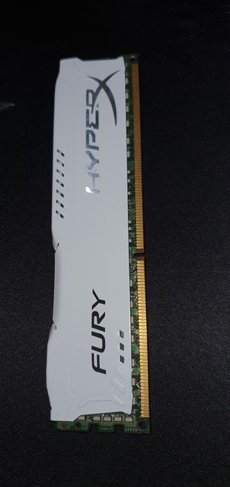 Продам или бартер на SSD 256Gb. Hyper DDR-3 по 8gb 2 шт