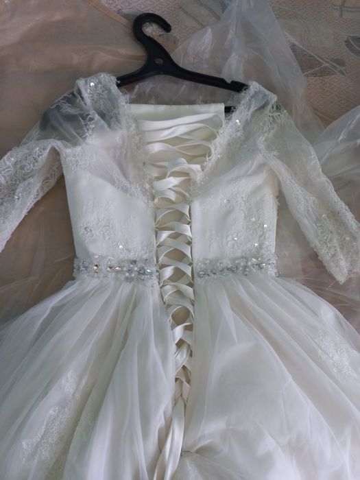 Продам свадебное платье