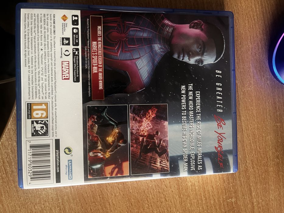 Продавам Spider man Miles Morales za ps5