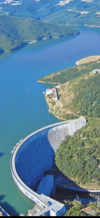 Продава се Хотел в с. Войводиново, Област Пловдив - 3500 кв.м за 219 €/кв.м - Снимка #8