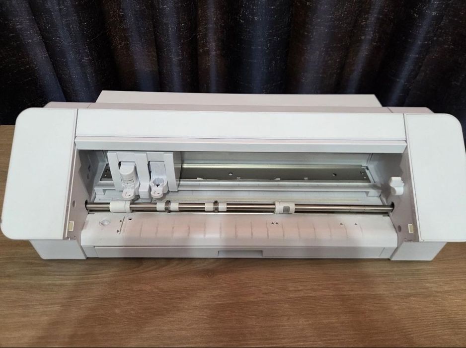 Cutter plotter silhouette cameo 4