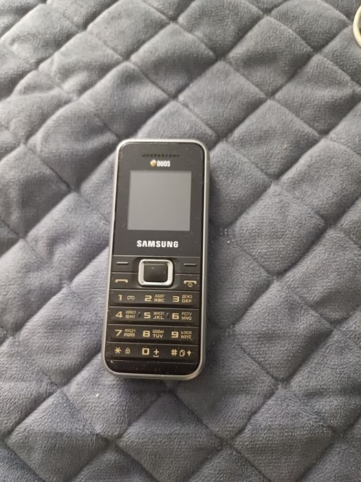 Продаю б/у телефоны