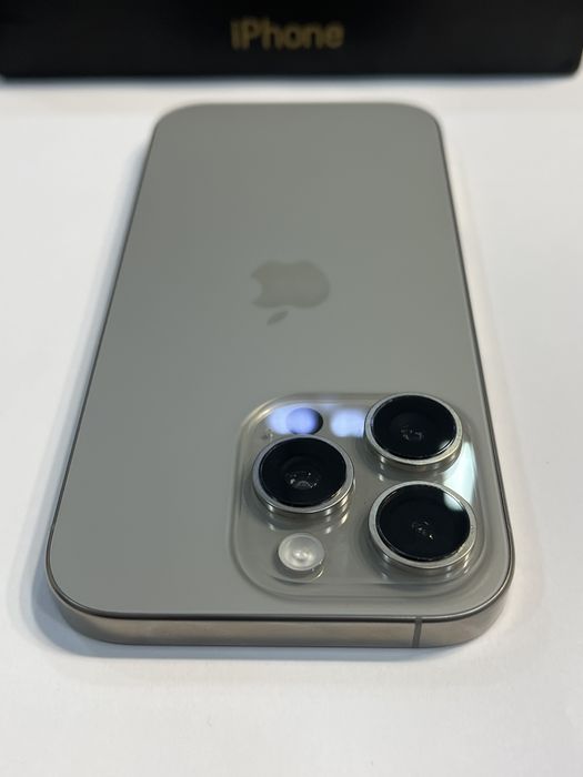 iPhone 16 PRO / Accept Schimb